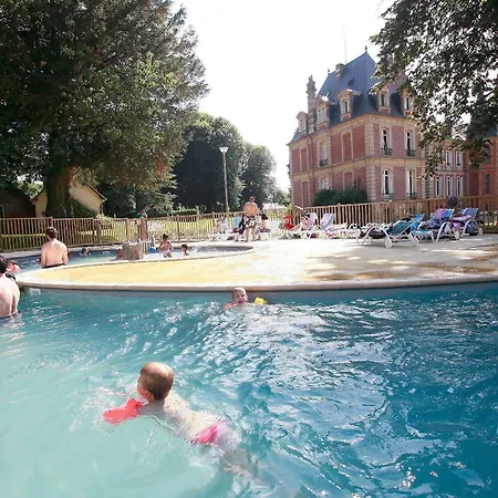 Le Chateau De Pretreville 3*