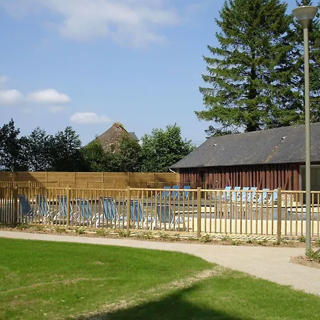 Le Chateau De Pretreville